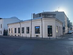 Unirii, Hristo Botev cabinet medical stoma, notar birouri, restaurant crama